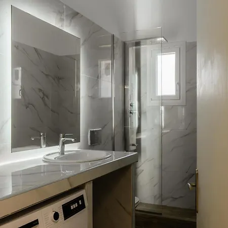 Lazydays In Analipsi *