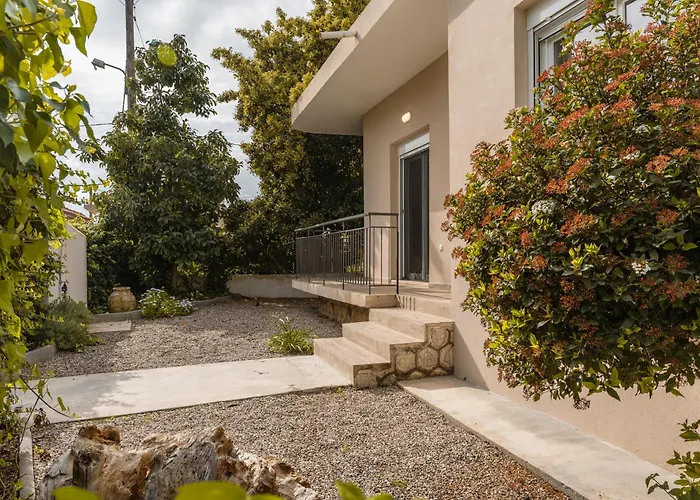 Lazydays In Analipsi